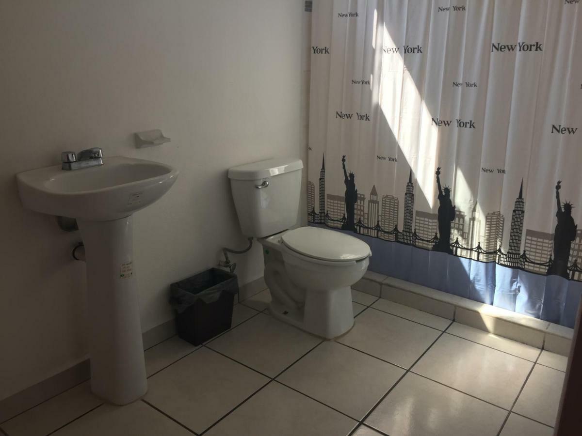 Departamentos Lalo Apartment Сиуатанехо Екстериор снимка